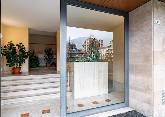 Broletto Park - Affitti Brevi Italia * 莱科