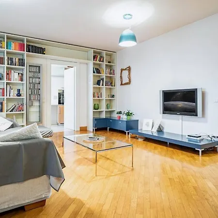 Broletto Park - Affitti Brevi Italia