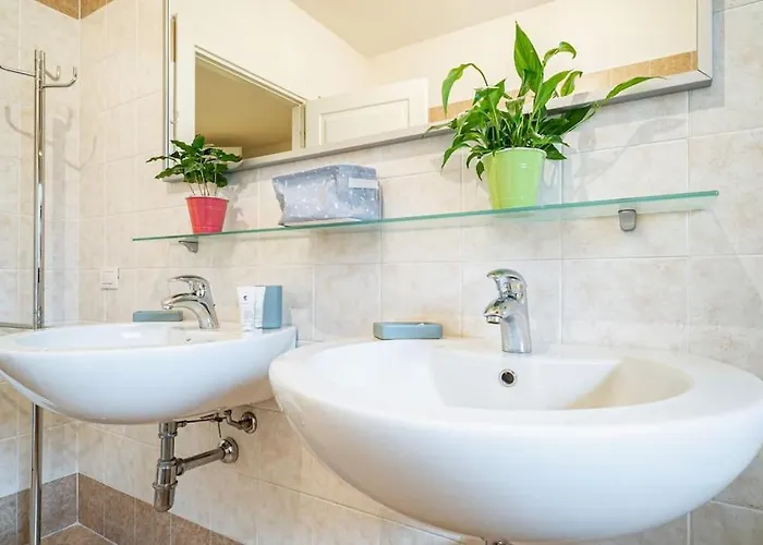 Broletto Park - Affitti Brevi Italia Лекко