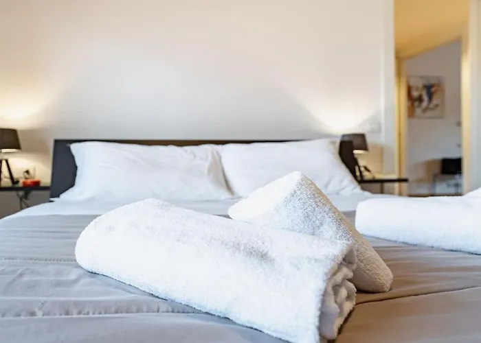 Broletto Park - Affitti Brevi Italia * Lecco